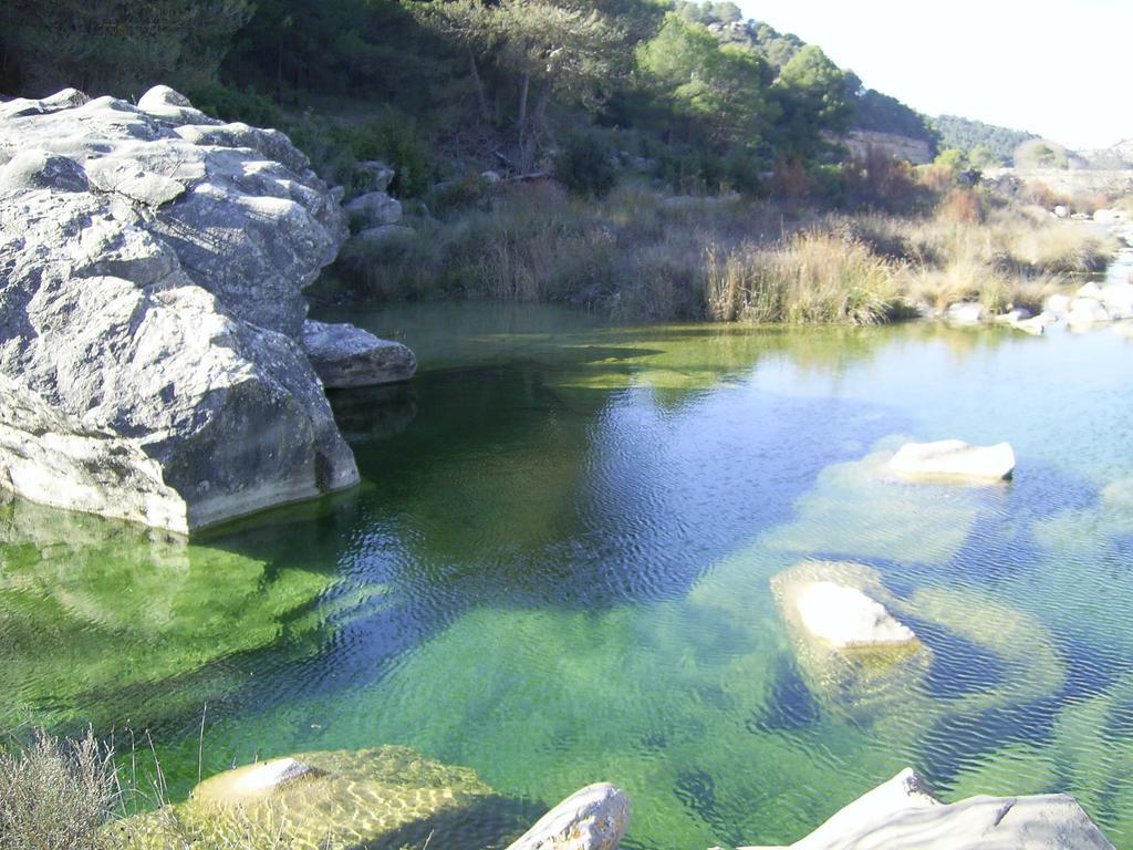 Апартаменты Enoturismo Celler Pinol Batea Экстерьер фото